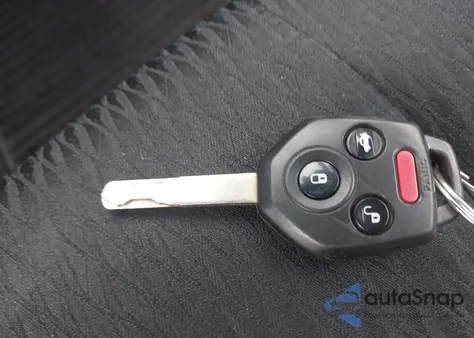 2010 Subaru Legacy 2.5I Premium z USA, uszkodzony, nr VIN 4S3BMBE65A3230493